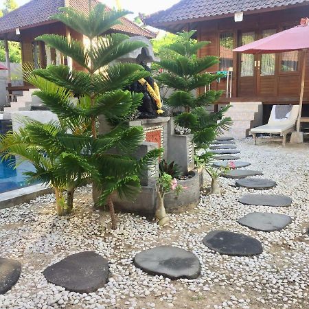Puri Sari Mangrove Hotel Lembongan Exterior foto