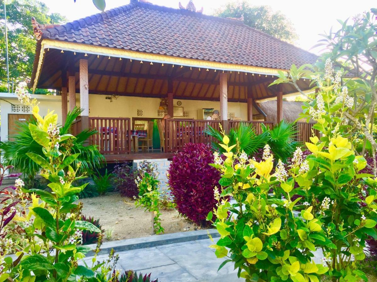 Puri Sari Mangrove Hotel Lembongan Exterior foto