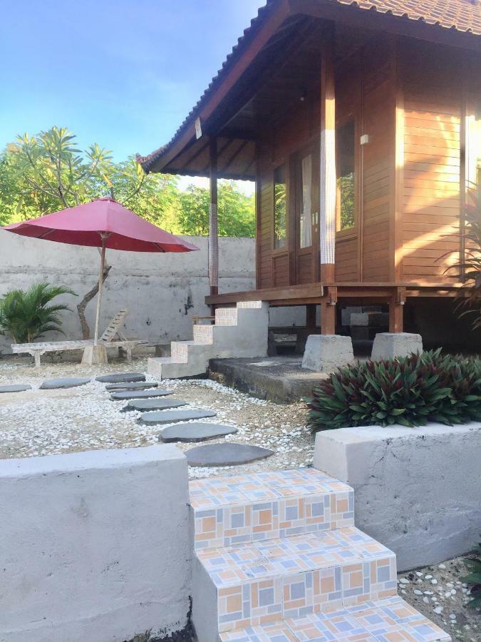 Puri Sari Mangrove Hotel Lembongan Exterior foto
