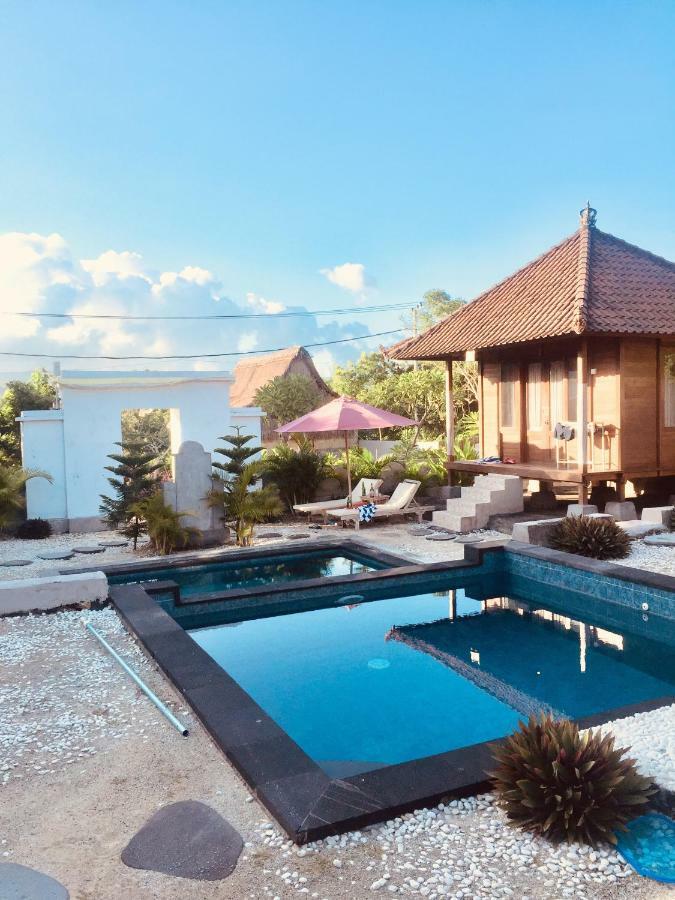 Puri Sari Mangrove Hotel Lembongan Exterior foto