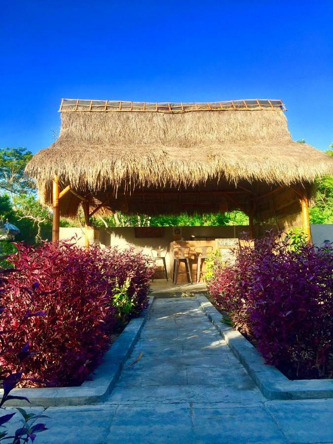 Puri Sari Mangrove Hotel Lembongan Exterior foto